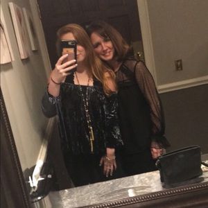 Off the Shoulder Navy Velvet Flory top